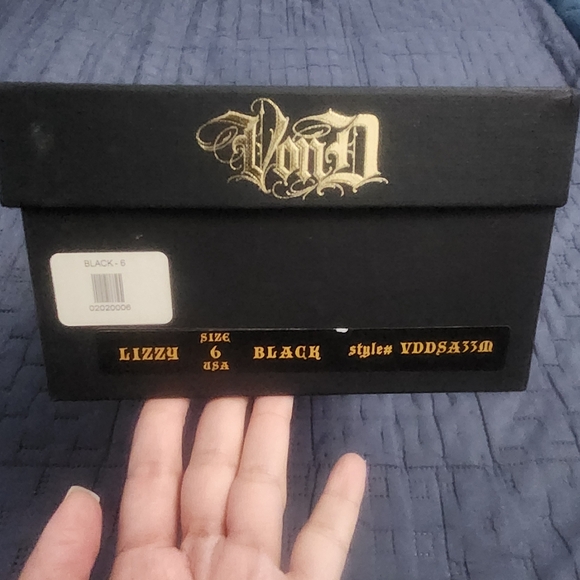 Kat Von D Lizzie flats - Picture 6 of 7